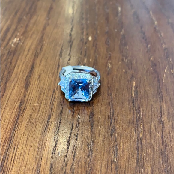 Jewelry - Brand new Blue and cubic zirconia ring size 6
